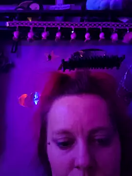 Snapshot of DisireAfterDark chatting on 02/17/26, 01:40 DisireAfterDark online show from 02/17/26, 01:40