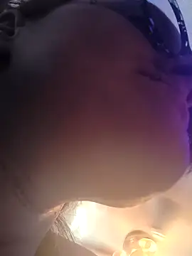 Snapshot of DisireAfterDark chatting on 02/25/26, 07:34 DisireAfterDark online show from 02/25/26, 07:34