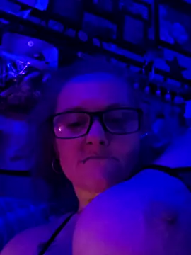 Snapshot of DisireAfterDark chatting on 03/07/26, 02:14 DisireAfterDark online show from 03/07/26, 02:14