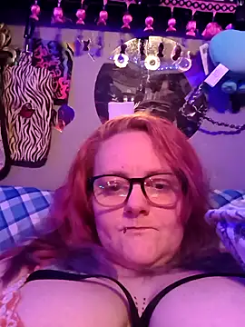 Snapshot of DisireAfterDark chatting on 03/08/26, 01:48 DisireAfterDark online show from 03/08/26, 01:48