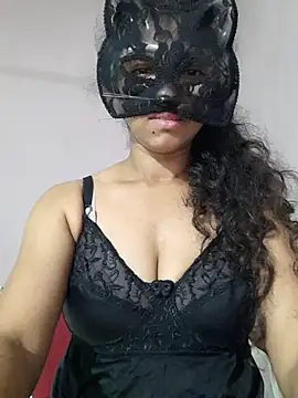 cutehotwife online show from 03/24/26, 04:39