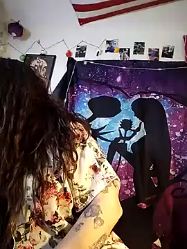 Snapshot of Sillyofm3 chatting on 02/23/26, 09:50 Sillyofm3 online show from 02/23/26, 09:50