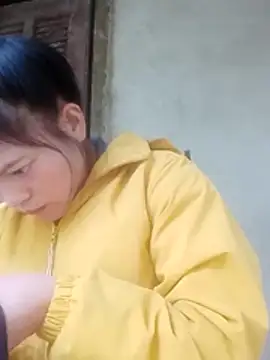 jjennyyy online show from 01/17/26, 02:16