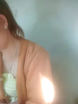 jjennyyy online show from 05/12/26, 08:44