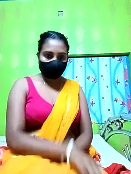 Snapshot of arushi_bb chatting on 01/14/26, 06:57 arushi bb online show from 01/14/26, 06:57