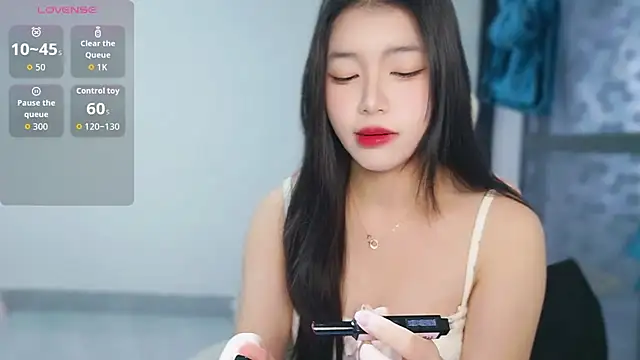 -XiaoYu-777 online show from 02/08/26, 07:45