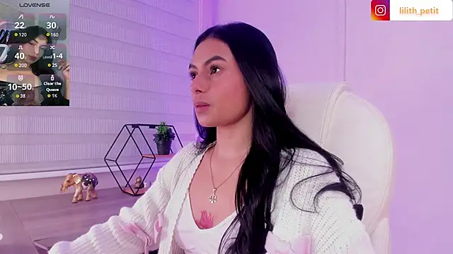 lilith petit  online show from 04/03/26, 12:03