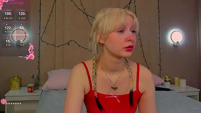 AdeleSilvy online show from 03/13/26, 01:45