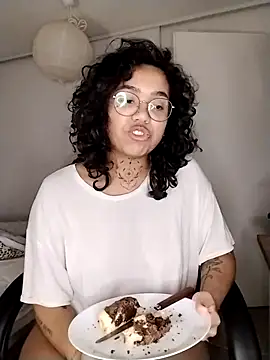 therealsun8 online show from 02/05/26, 05:45