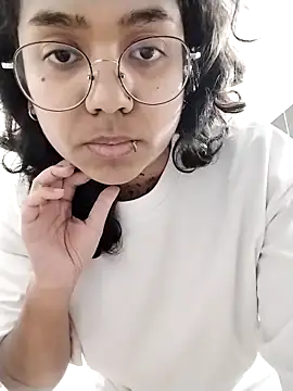 therealsun8 online show from 02/11/26, 06:13