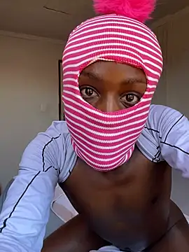 Snapshot of HotTwink_ZAR chatting on 02/07/26, 09:46 HotTwink ZAR online show from 02/07/26, 09:46