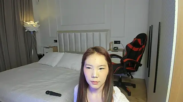 Snapshot of haerynn chatting on 05/05/26, 02:36 haerynn online show from 05/05/26, 02:36