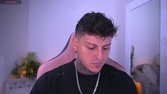 goldenatlasX online show from 04/14/26, 07:31