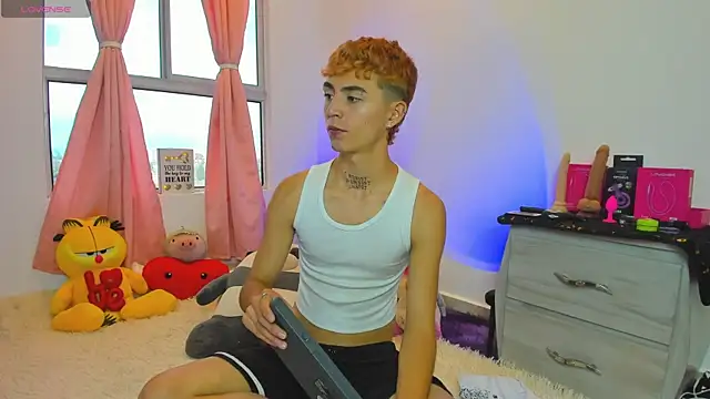 Maiky Cooper01 online show from 02/12/26, 08:26