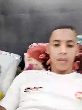 Snapshot of largo666 chatting on 03/02/26, 02:46 largo666 online show from 03/02/26, 02:46