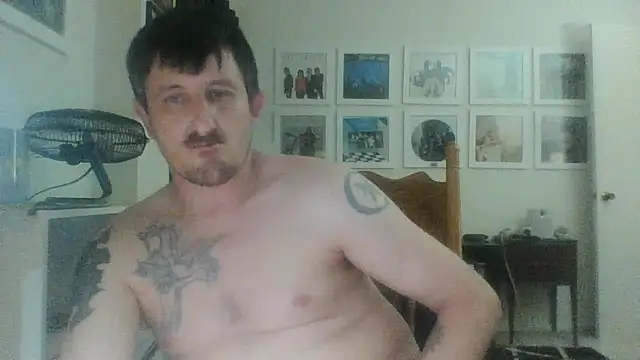 Snapshot of 2flimsy chatting on 07/08/26, 08:24 2flimsy online show from 07/08/26, 08:24