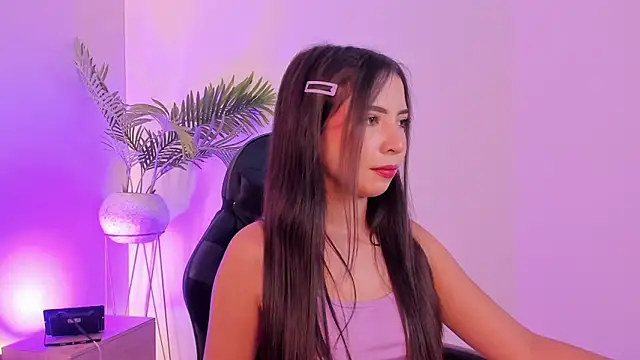 Snapshot of cataleya_castle chatting on 02/07/26, 12:09 cataleya castle online show from 02/07/26, 12:09