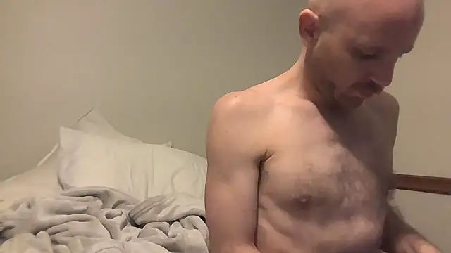 Snapshot of FrankieFuckMe chatting on 02/03/26, 06:40 FrankieFuckMe online show from 02/03/26, 06:40