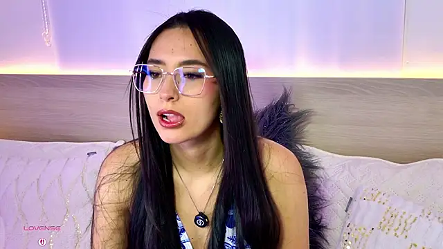 AliceeBloom online show from 02/18/26, 10:33