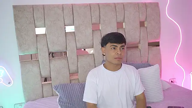 LiamJaxon online show from 01/14/26, 03:34