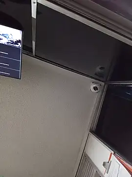 Snapshot of CrIs1dtian3 chatting on 01/18/26, 03:21 CrIs1dtian3 online show from 01/18/26, 03:21