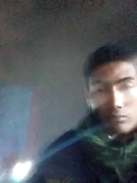 Snapshot of CrIs1dtian3 chatting on 03/06/26, 04:53 CrIs1dtian3 online show from 03/06/26, 04:53