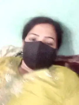 Snapshot of sexyqueen558 chatting on 02/23/26, 05:21 sexyqueen558 online show from 02/23/26, 05:21