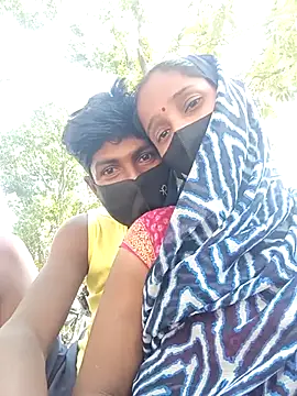 Shivanisingh4 online show from 04/14/26, 09:26