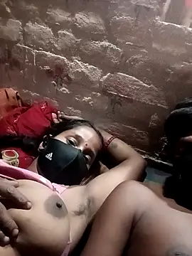 Shivanisingh4 online show from 04/23/26, 04:09