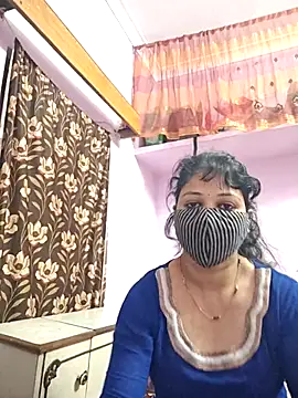 Snapshot of Priyaji7575 chatting on 02/09/26, 05:11 Priyaji7575 online show from 02/09/26, 05:11