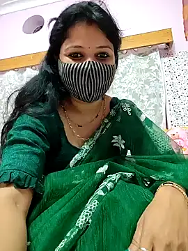 Snapshot of Priyaji7575 chatting on 02/22/26, 11:09 Priyaji7575 online show from 02/22/26, 11:09