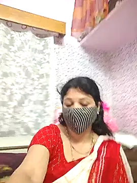 Snapshot of Priyaji7575 chatting on 03/02/26, 10:00 Priyaji7575 online show from 03/02/26, 10:00