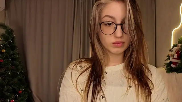 NicolaHulse online show from 01/15/26, 04:39