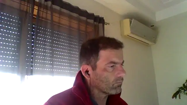 Snapshot of _grj1 chatting on 01/16/26, 09:02 grj1 online show from 01/16/26, 09:02