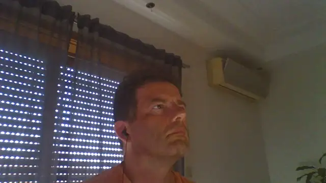 Snapshot of _grj1 chatting on 06/13/26, 04:16 grj1 online show from 06/13/26, 04:16