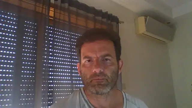 Snapshot of _grj1 chatting on 06/24/26, 08:24 grj1 online show from 06/24/26, 08:24