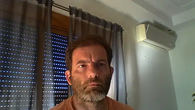 Snapshot of _grj1 chatting on 07/03/26, 07:48 grj1 online show from 07/03/26, 07:48