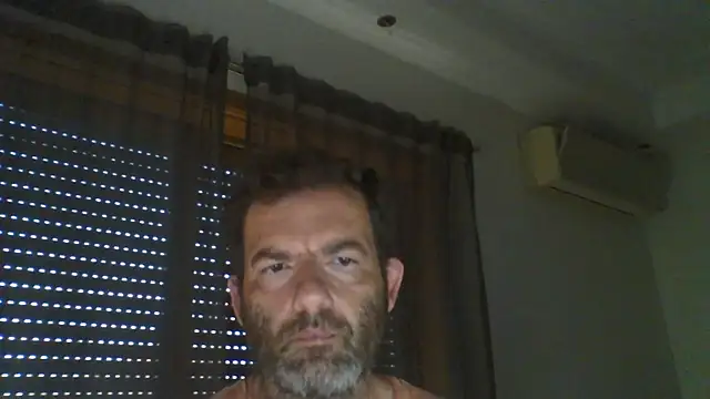 Snapshot of _grj1 chatting on 07/05/26, 05:58 grj1 online show from 07/05/26, 05:58