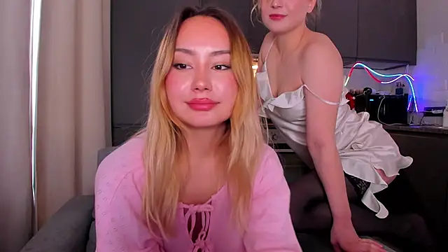 Snapshot of JessicaBeverly_ chatting on 02/16/26, 12:01 JessicaBeverly online show from 02/16/26, 12:01