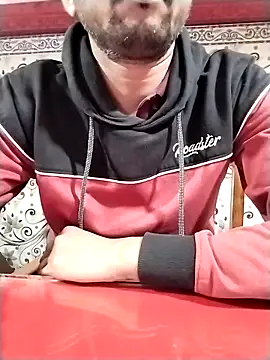 studio-my online show from 02/05/26, 02:54