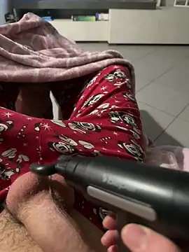 Snapshot of Buenoboss chatting on 02/06/26, 08:23 Buenoboss online show from 02/06/26, 08:23