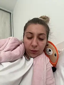 dalia0710 online show from 04/30/26, 10:43