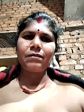 Snapshot of Hot_di97 chatting on 02/06/26, 08:12 Hot di97 online show from 02/06/26, 08:12