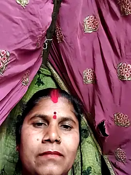 Snapshot of Hot_di97 chatting on 02/20/26, 09:10 Hot di97 online show from 02/20/26, 09:10