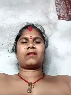 Hot di97 online show from 04/20/26, 08:17