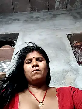 Hot di97 online show from 04/23/26, 12:29