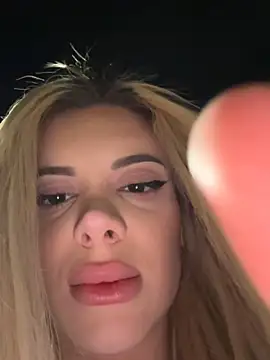 AlyssaFoxx  online show from 04/22/26, 06:31