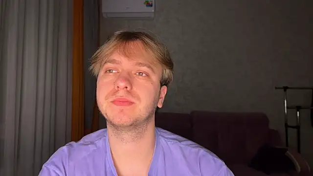 Snapshot of HairyVit chatting on 01/11/26, 03:06 HairyVit online show from 01/11/26, 03:06