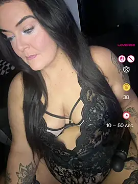 Miss CurvesXXX online show from 06/05/26, 10:04
