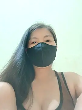 Lyly-68688 online show from 04/23/26, 02:19